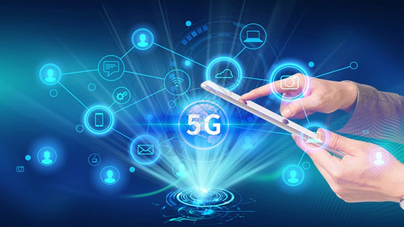 行业背景：5G时代下的通信设备需求